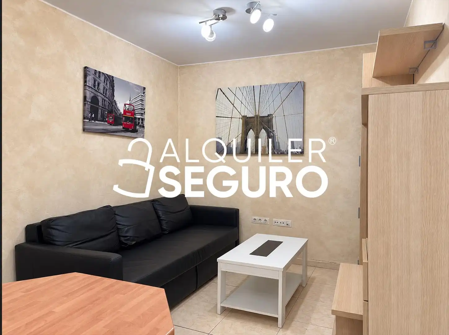 Living room of Flat for rent in Madrid  with Heating and Furnished