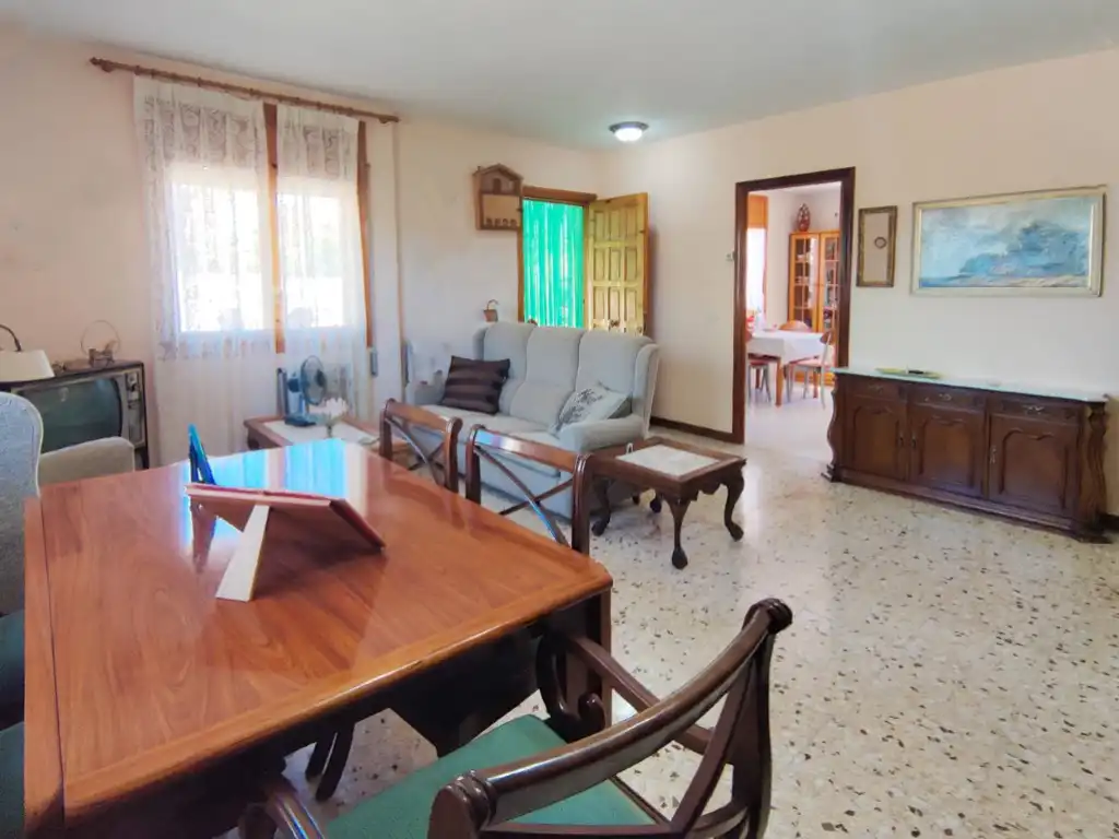 Sala de estar de Casa o chalet en venta en La Puebla de Castro