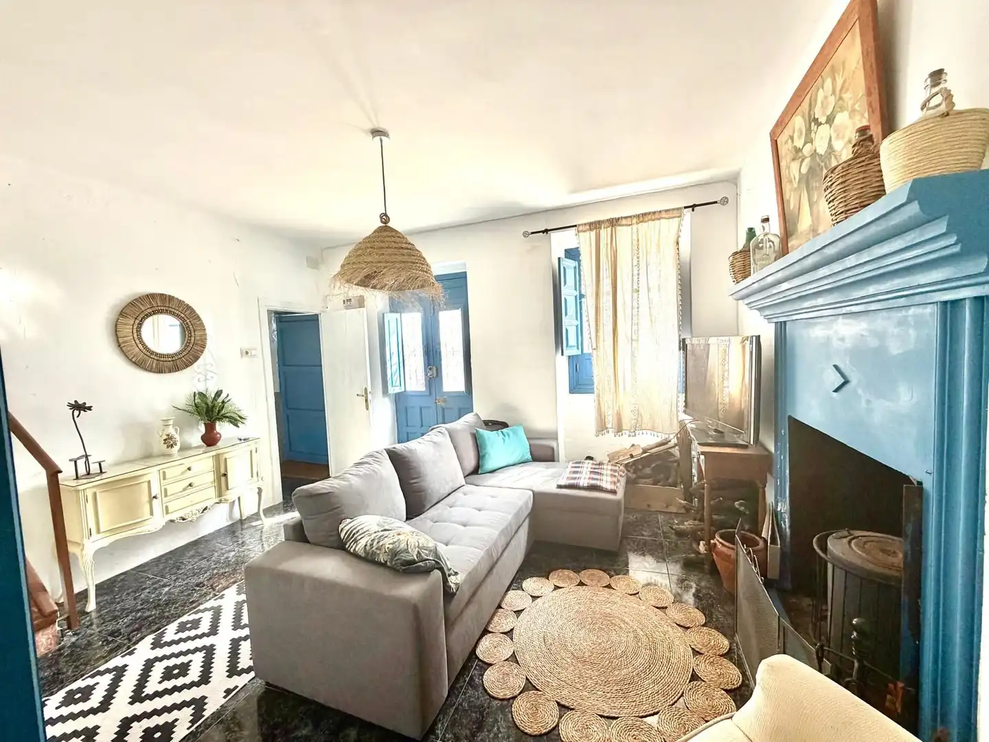 Living room of Houses for sale in Iznájar  with Terrace and Furnished