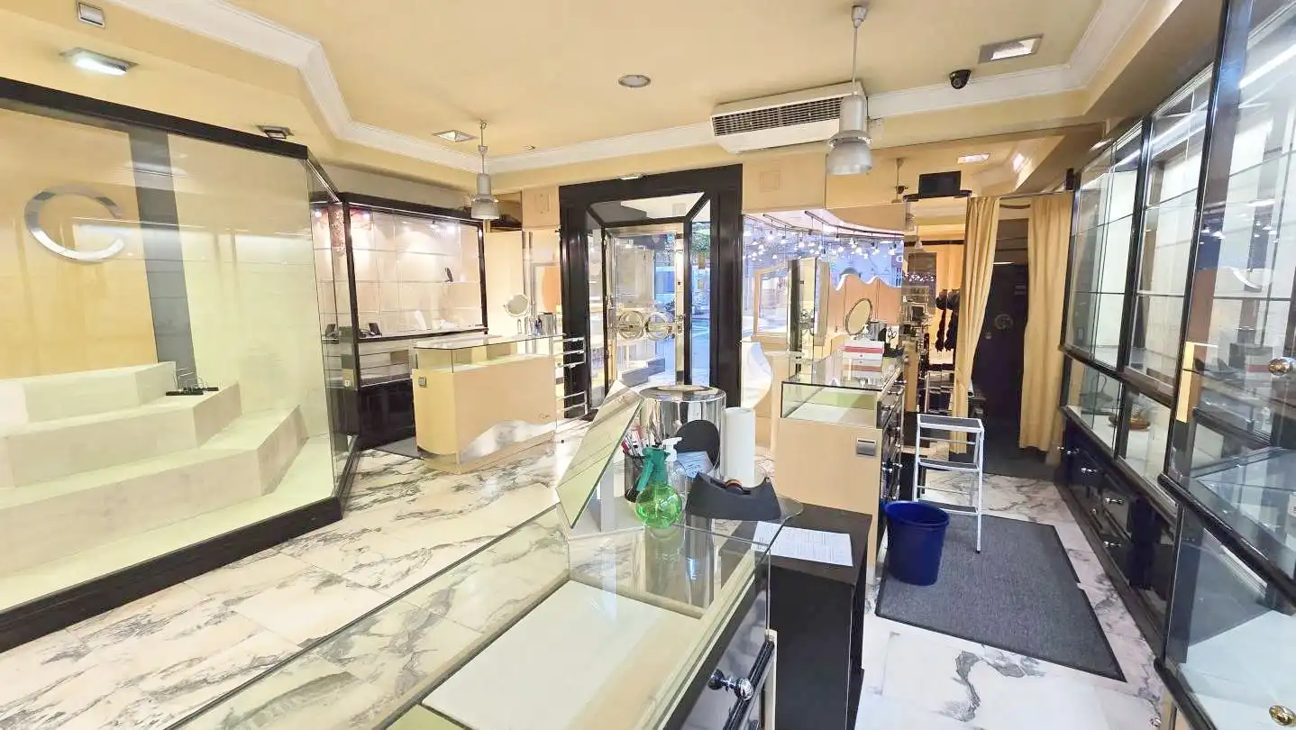Business premises to rent in Centro - Mendibil - Santiago, imagen 8