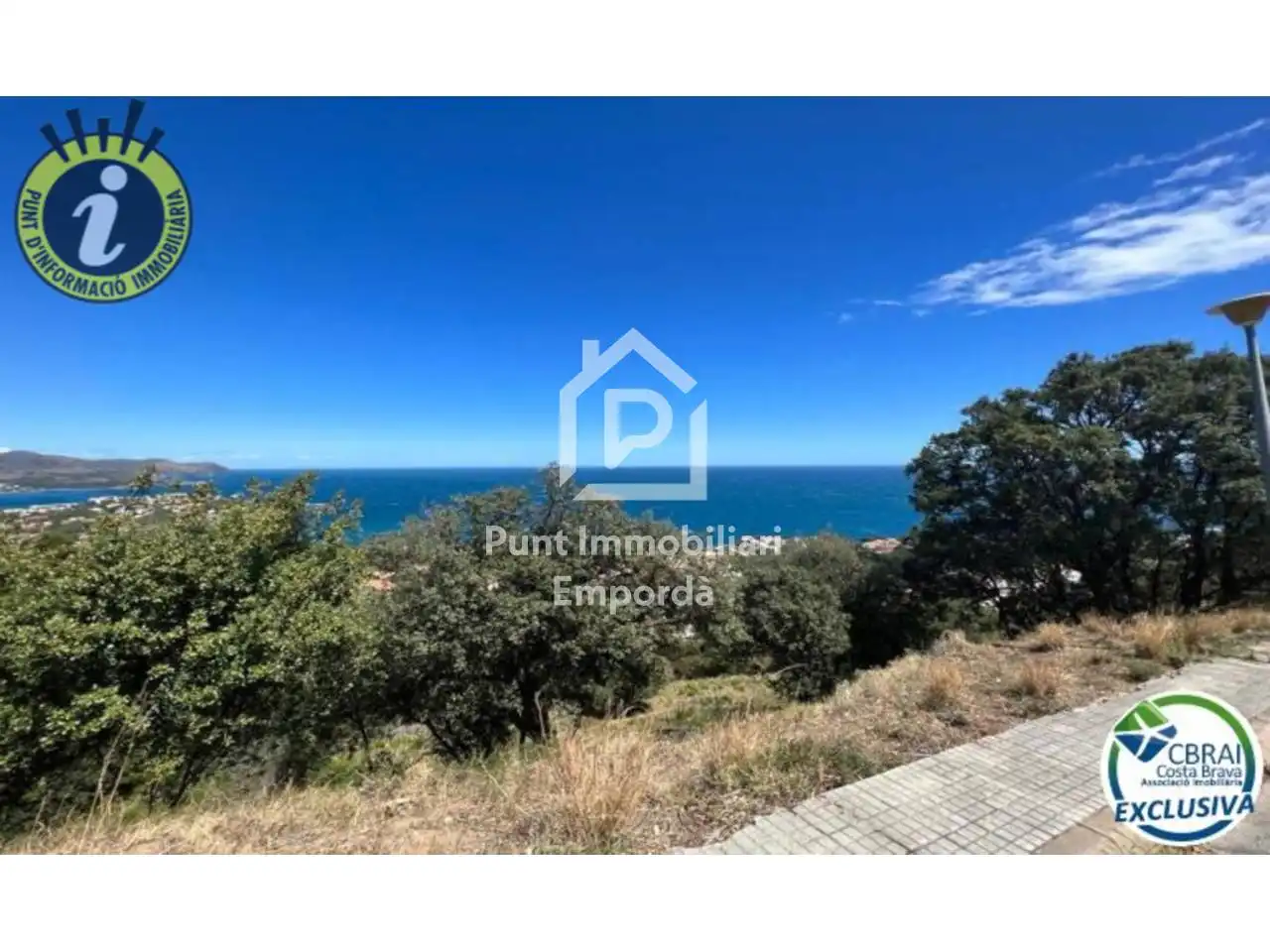 Residential land for sale in Calle Santiago Russinyol