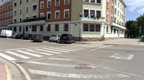 Foto 3 de Piso en venta en Leonardo Chabacier, Plaza de Toros - Barón de Warsage, Calatayud