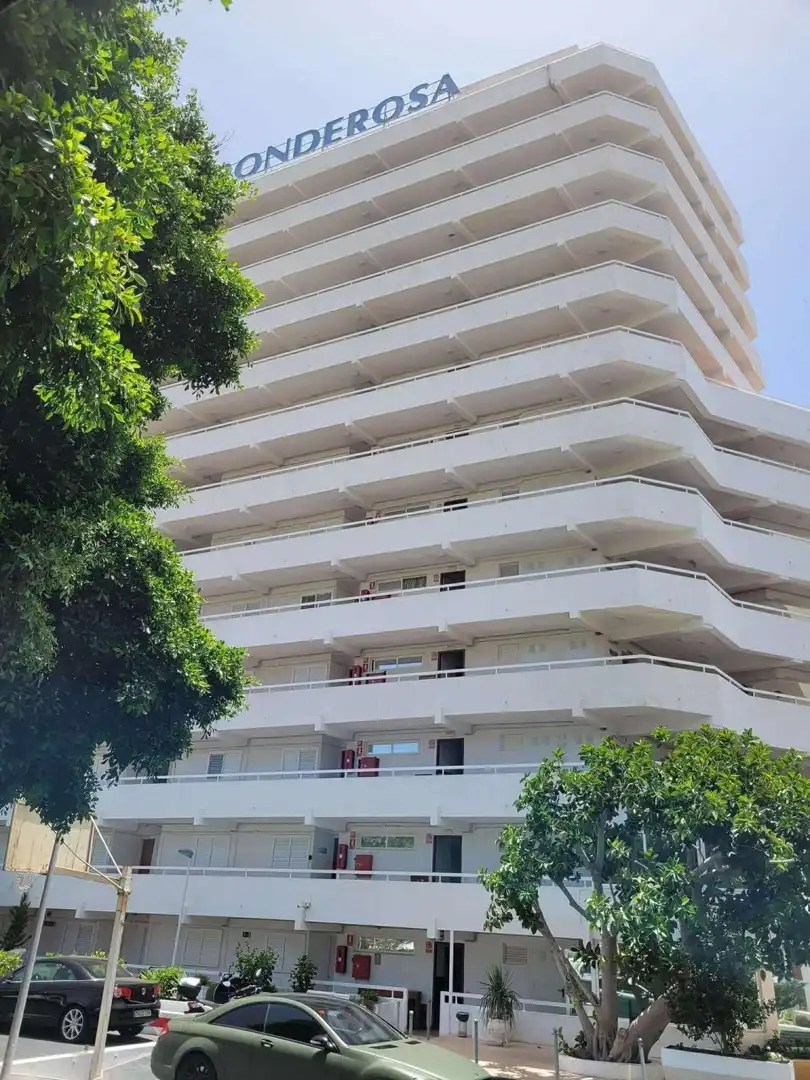 Apartamento con piscina en venta en Costa Adeje, imagen 24