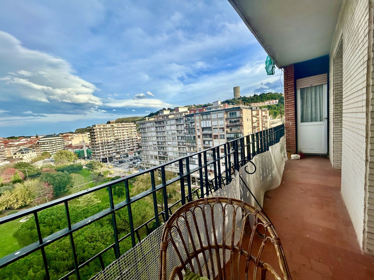 Exterior view of Flat for sale in Laredo  with Terrace and Balcony