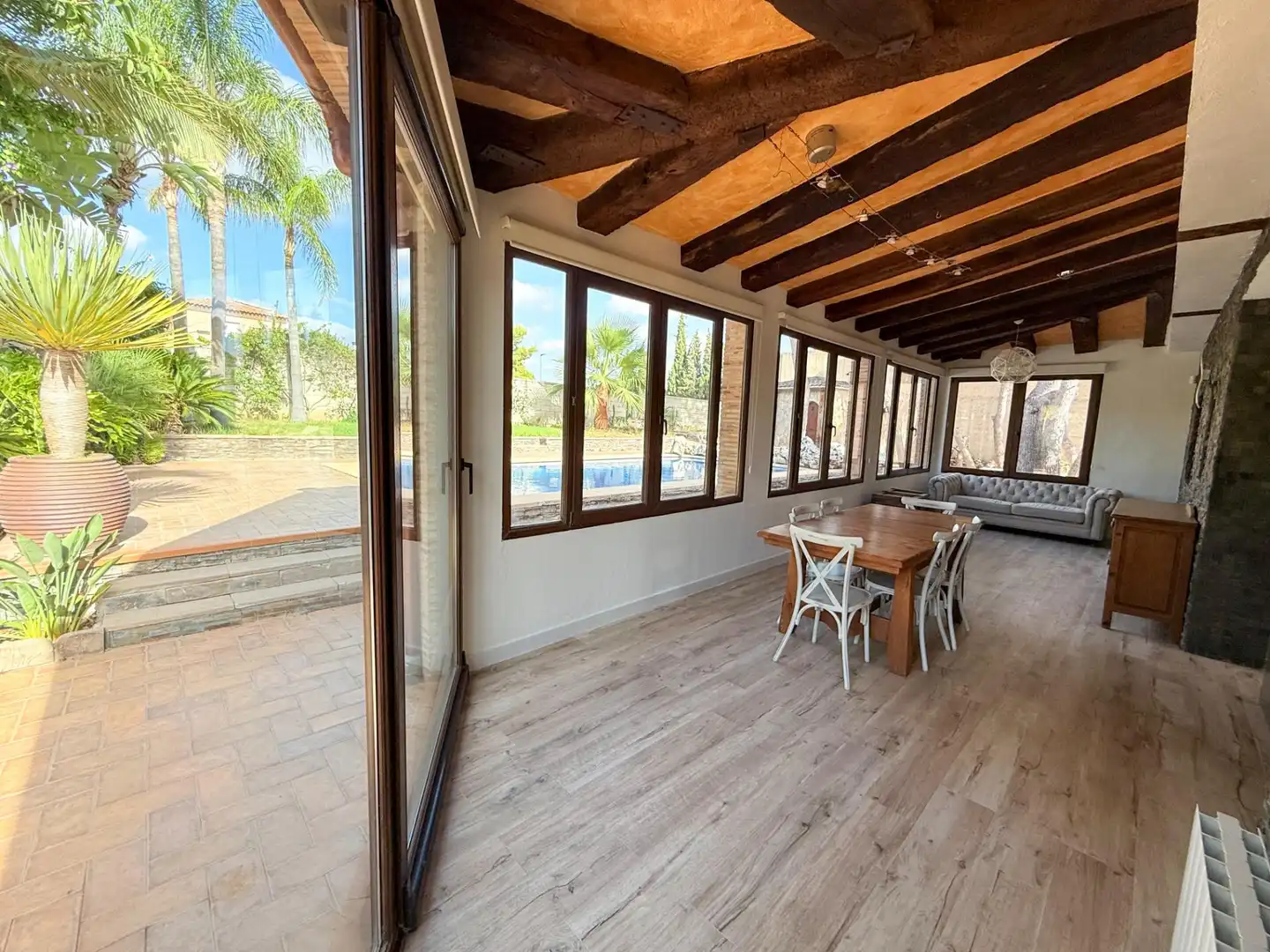 Esszimmer von Haus oder Chalet zur Miete in San Antonio de Benagéber mit Klimaanlage, Heizung und Privatgarten