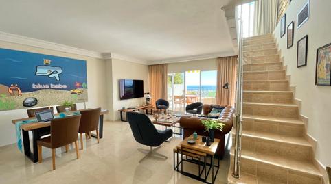 Foto 3 de Ático de alquiler en Lomas de Marbella Club, Marbella