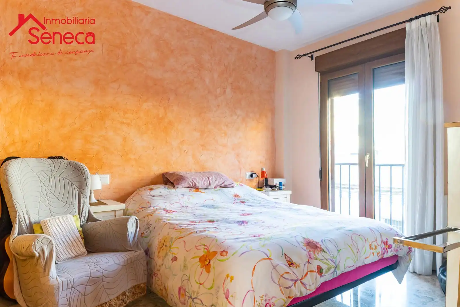 Schlafzimmer von Einfamilien-Reihenhaus zum Verkauf in Córdoba mit Klimaanlage, Heizung und Terrasse