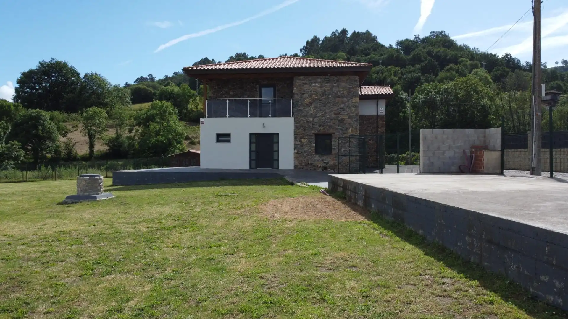 Vista exterior de Casa o chalet en venta en Grado con Calefacción, Terraza y Trastero