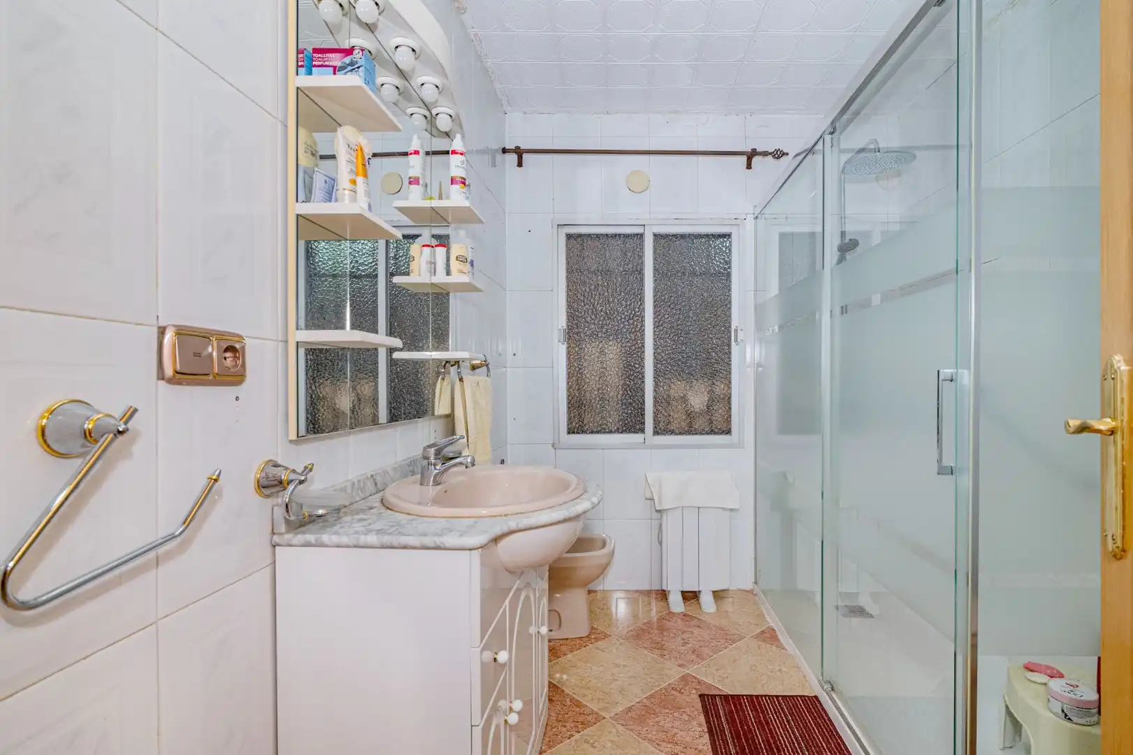Baño de Casa adosada en venta en Chauchina con Aire acondicionado, Calefacción y Trastero