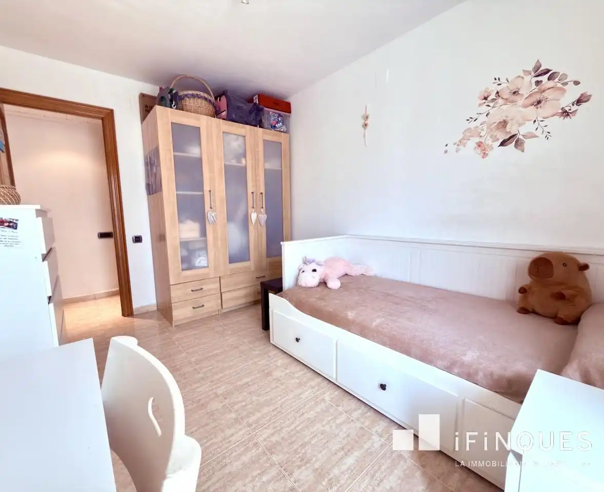 Bedroom of Flat for sale in Castellar del Vallès  with Heating, Balcony and Internet