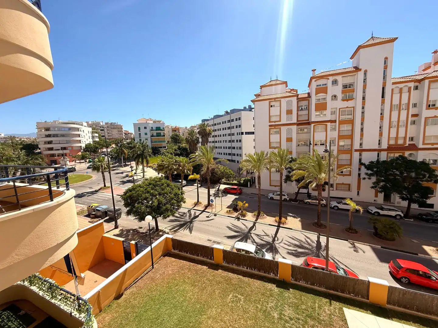 Vista exterior de Apartamento en venta en Estepona con Aire acondicionado, Terraza y Trastero