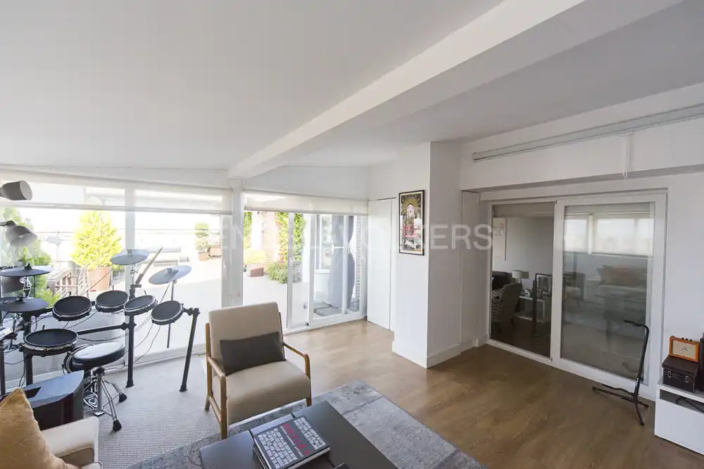 Living room of Attic for sale in Madrid  with Air Conditioner, Heating and Terrace