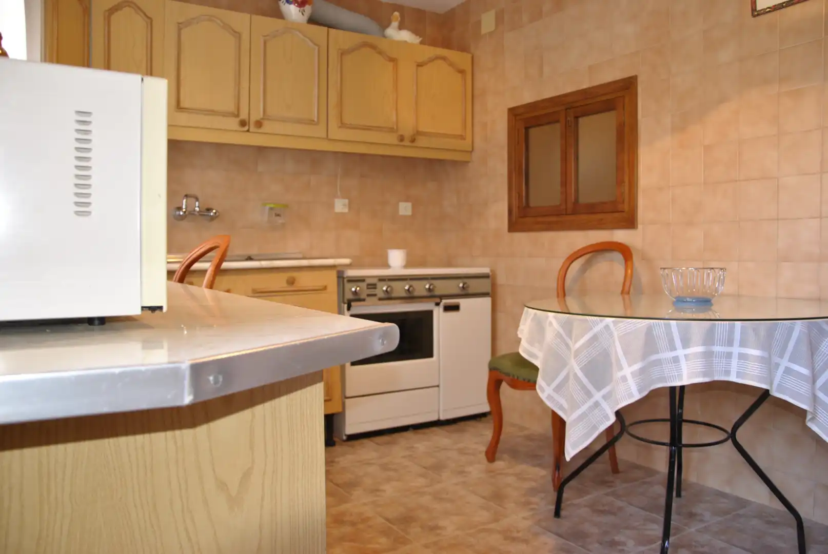 Cocina de Casa adosada en venta en Alagón del Río con Aire acondicionado, Calefacción y Jardín privado