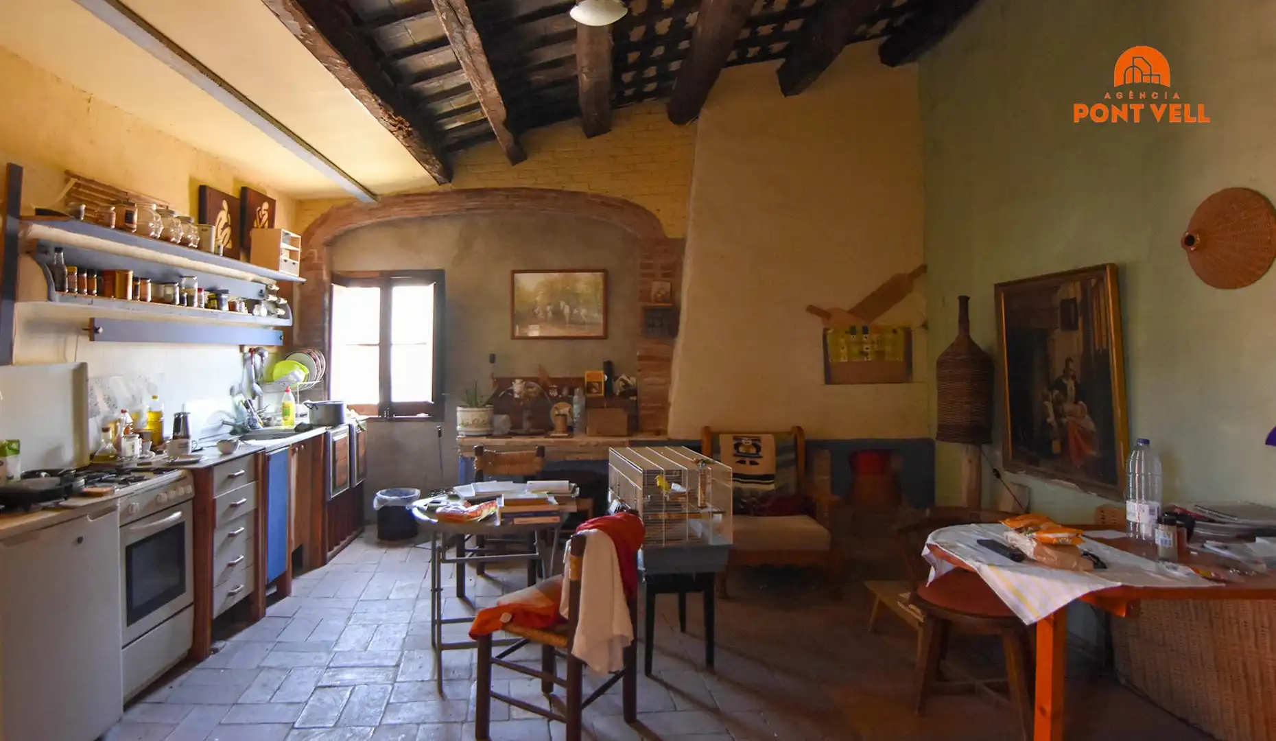 Cuina de Àtic en venda en La Bisbal d'Empordà amb Traster