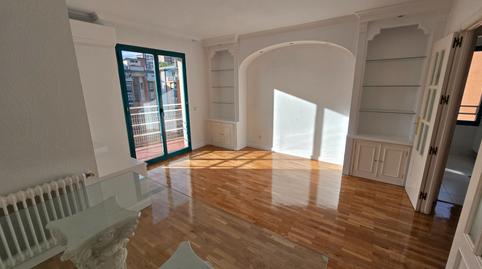 Foto 3 de Piso de alquiler en Calle de Silvano, Canillas, Madrid