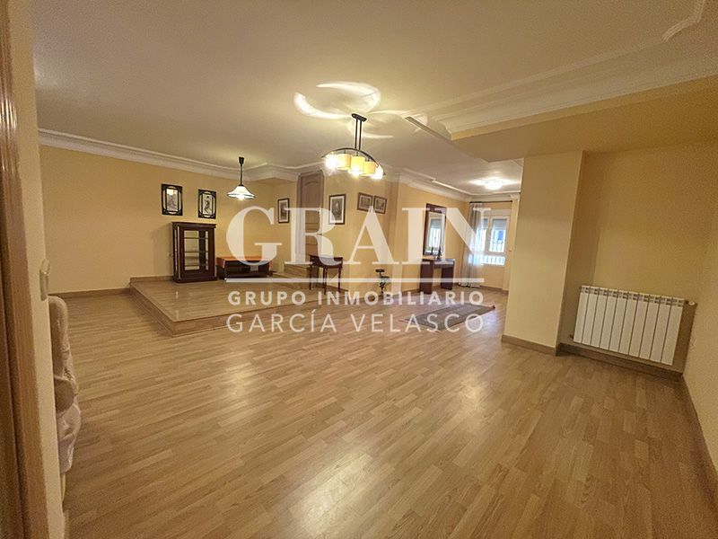 Apartament en venda en  Albacete Capital amb Aire condicionat, Calefacció i Terrassa