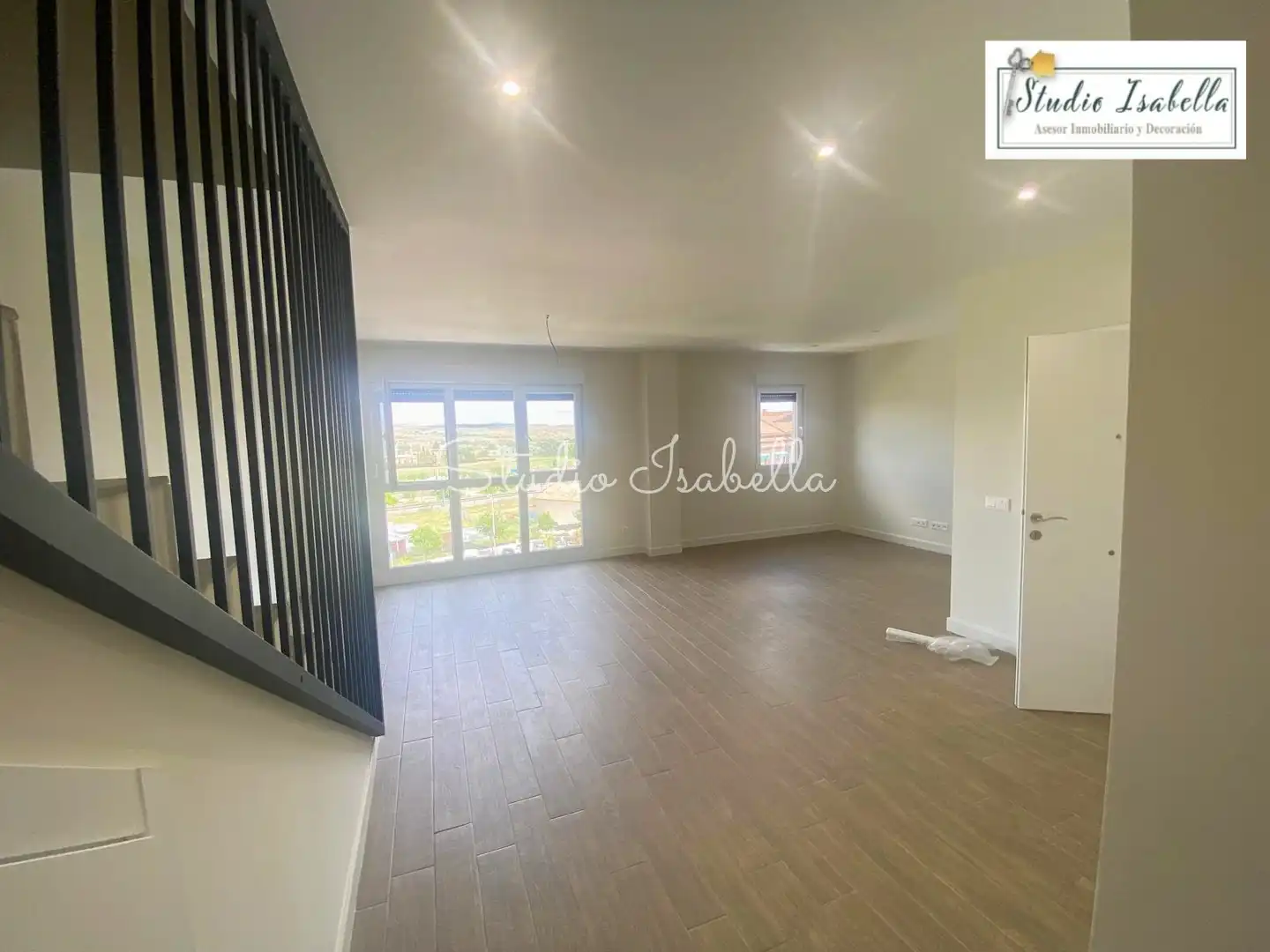 Sala de estar de Dúplex de alquiler en Toledo con Aire acondicionado, Calefacción y Terraza