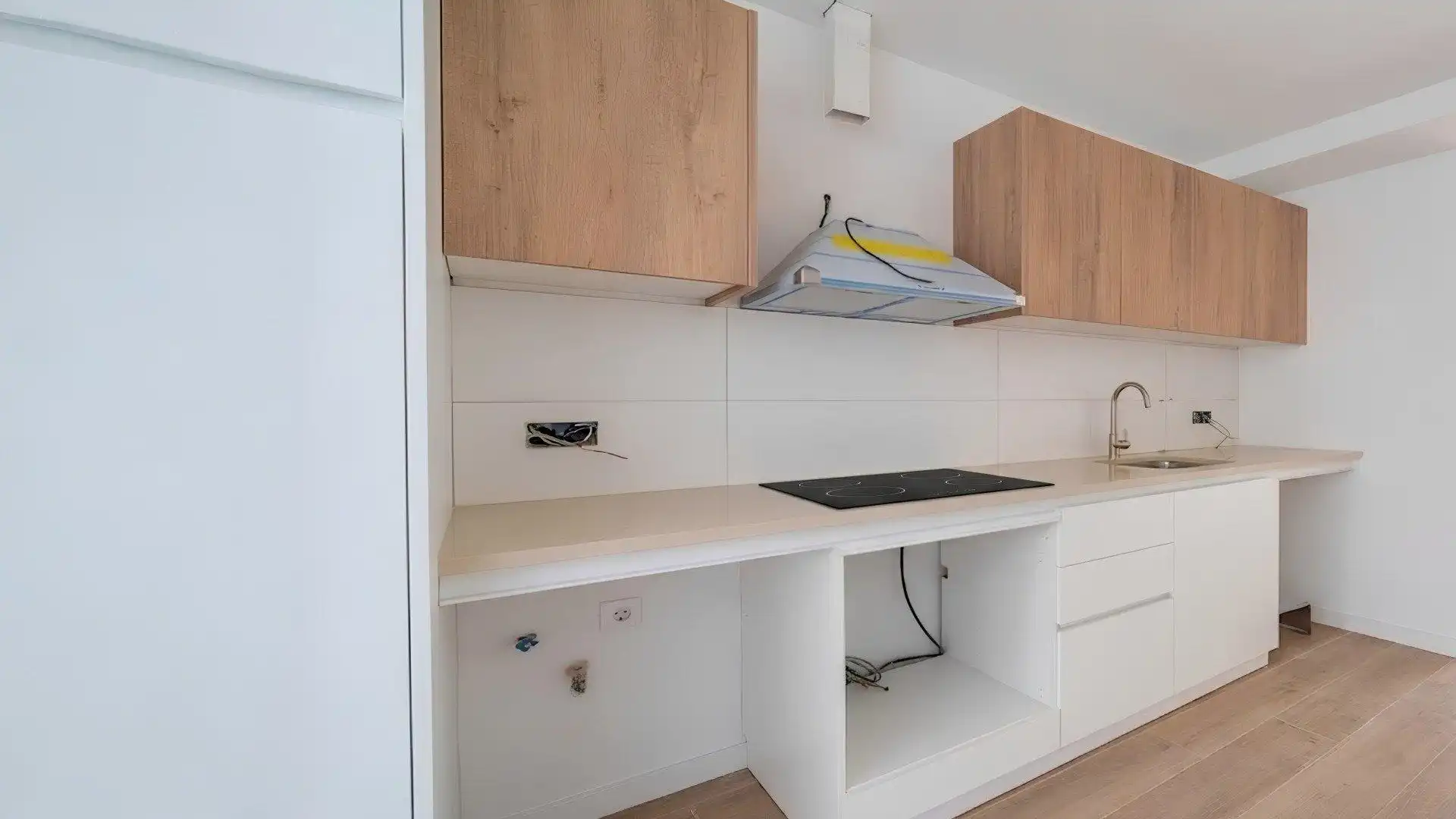 Cuina de Pis en venda en Premià de Mar amb Aire condicionat