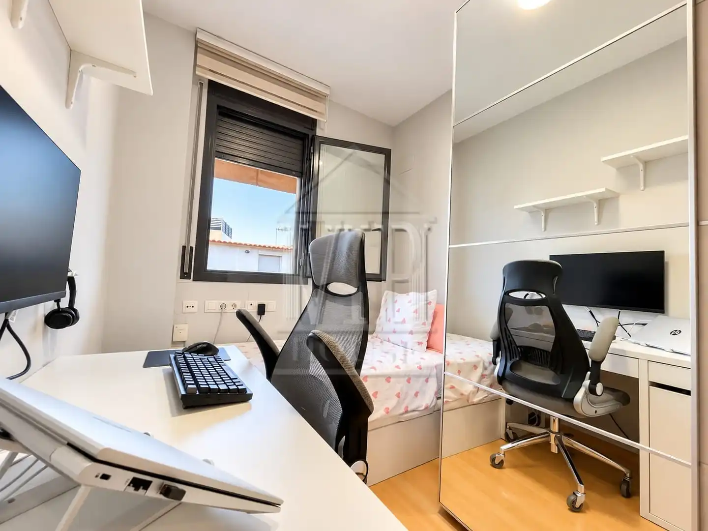 Flat with terrace for sale in Carrer del Doctor Robert, imagen 47