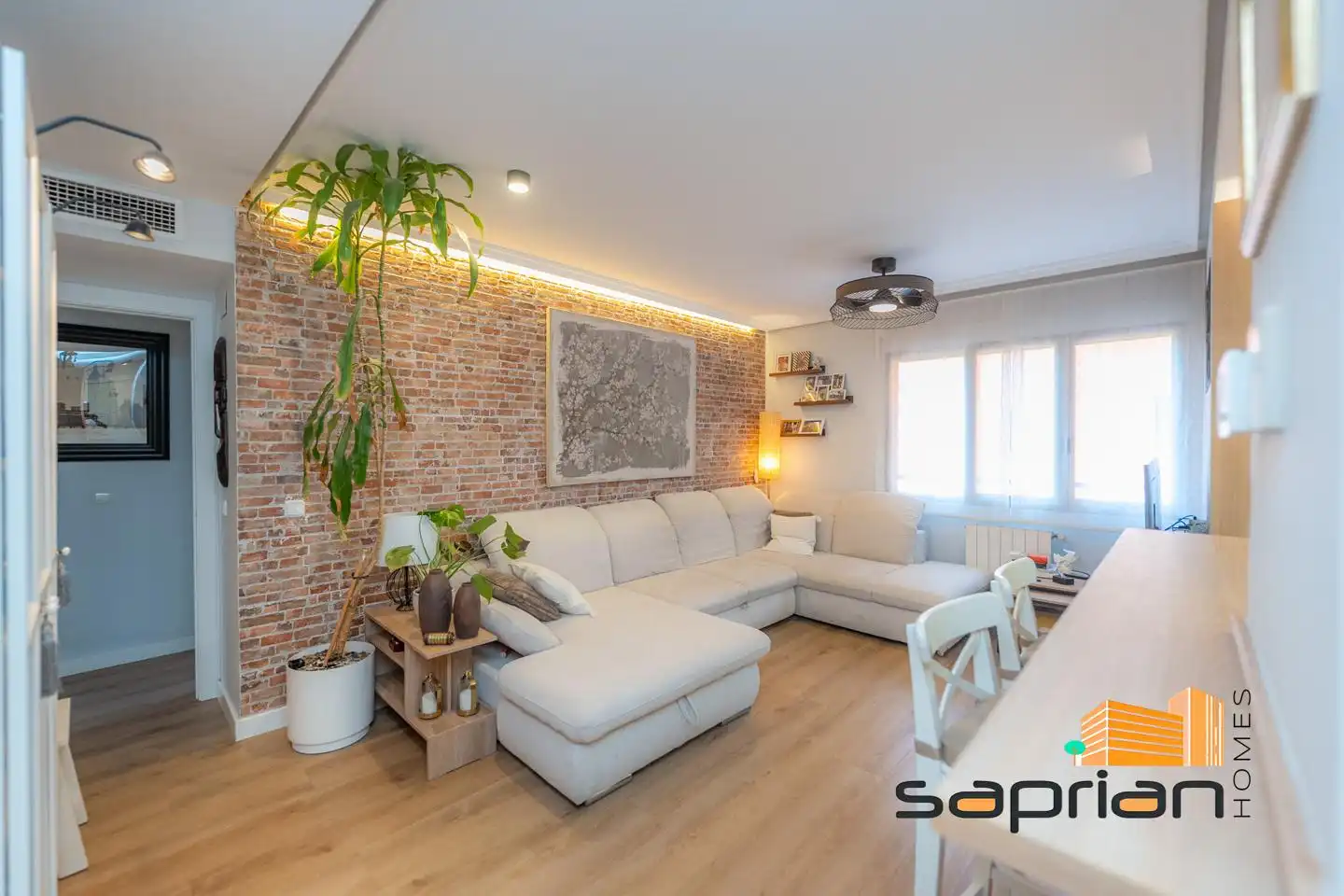 Sala de estar de Piso en venta en Alcalá de Henares con Aire acondicionado, Calefacción y Jardín privado