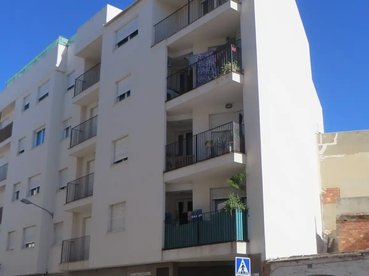 Vista exterior de Pis en venda en Llíria