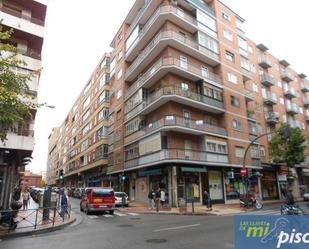 Vista exterior de Pis en venda en Valladolid Capital amb Terrassa i Balcó