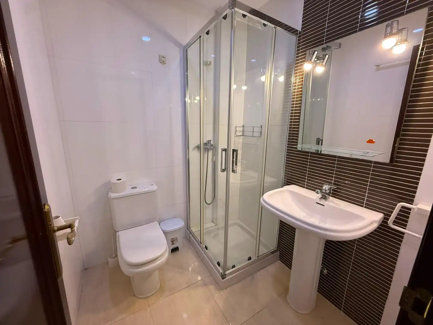 Bathroom of Detached homes for sale in Chiclana de la Frontera  with Private garden, Terrace and Balcony