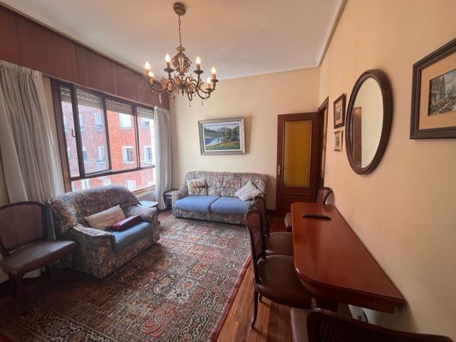 Living room of Flat to rent in Bilbao   with Heating, Furnished and Oven