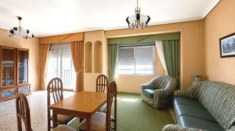 Piso en venta en Avenida Virgen de Gracia, 3 dormitorios.