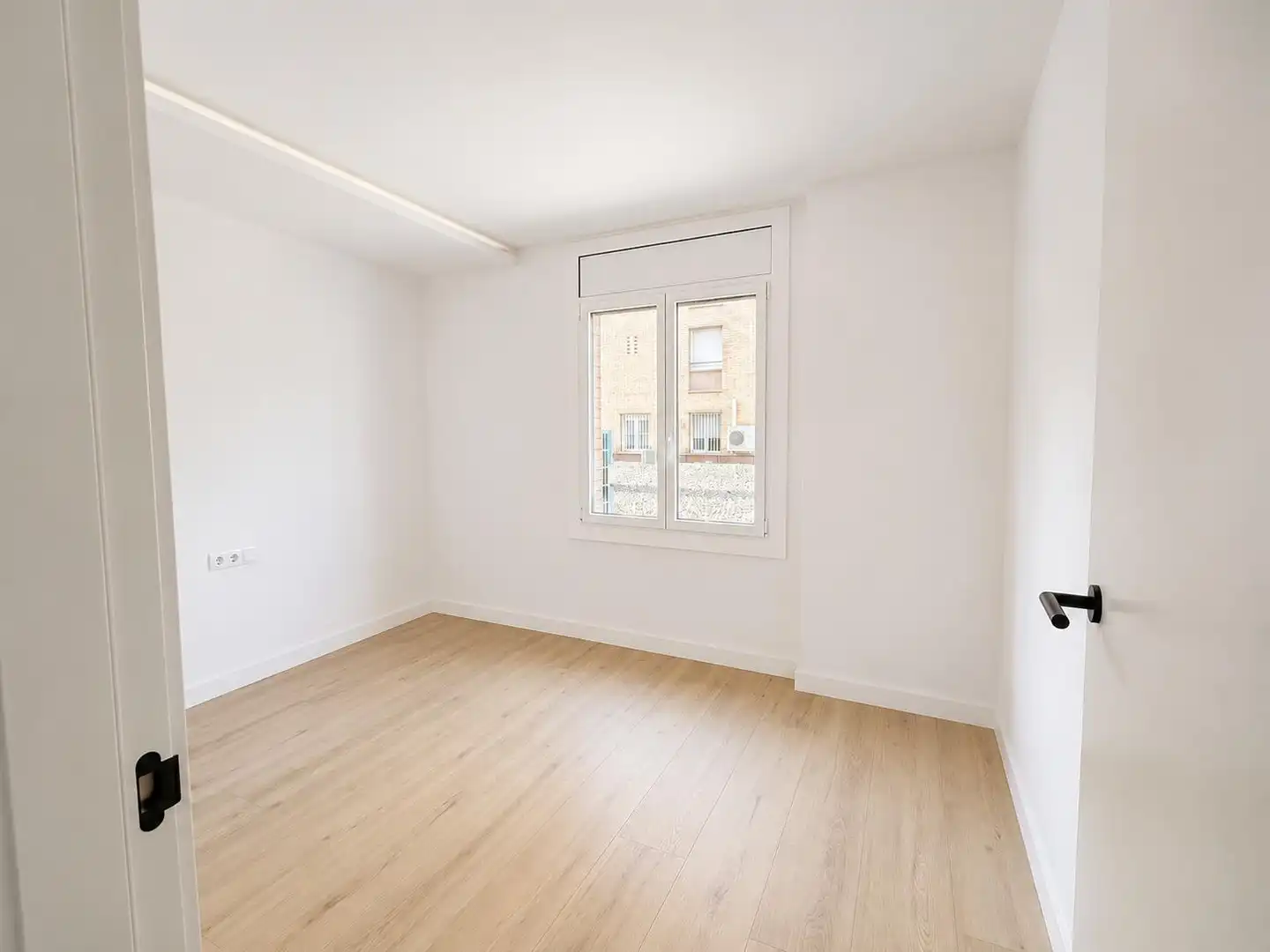 Bedroom of Apartments for sale in Granollers  with Air Conditioner, Heating and Parquet flooring