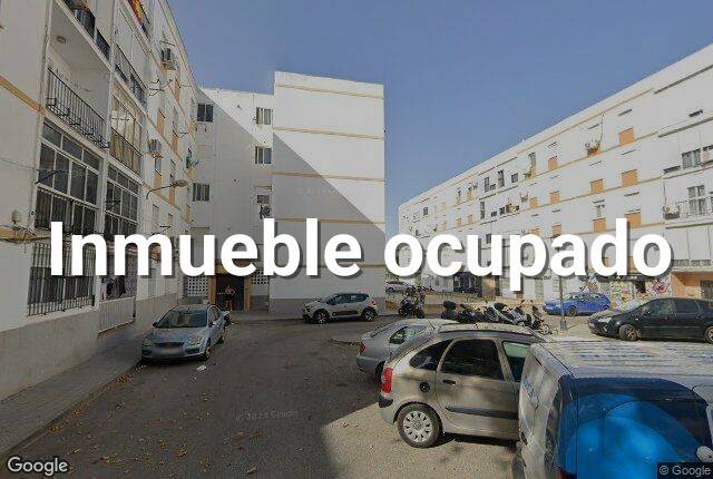 Piso en Venta en CL HNOS ALVAREZ QUINTERO en El Juncal - Vallealto