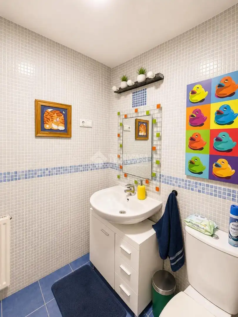 Bathroom of Flat for sale in Illescas  with Air Conditioner and Heating