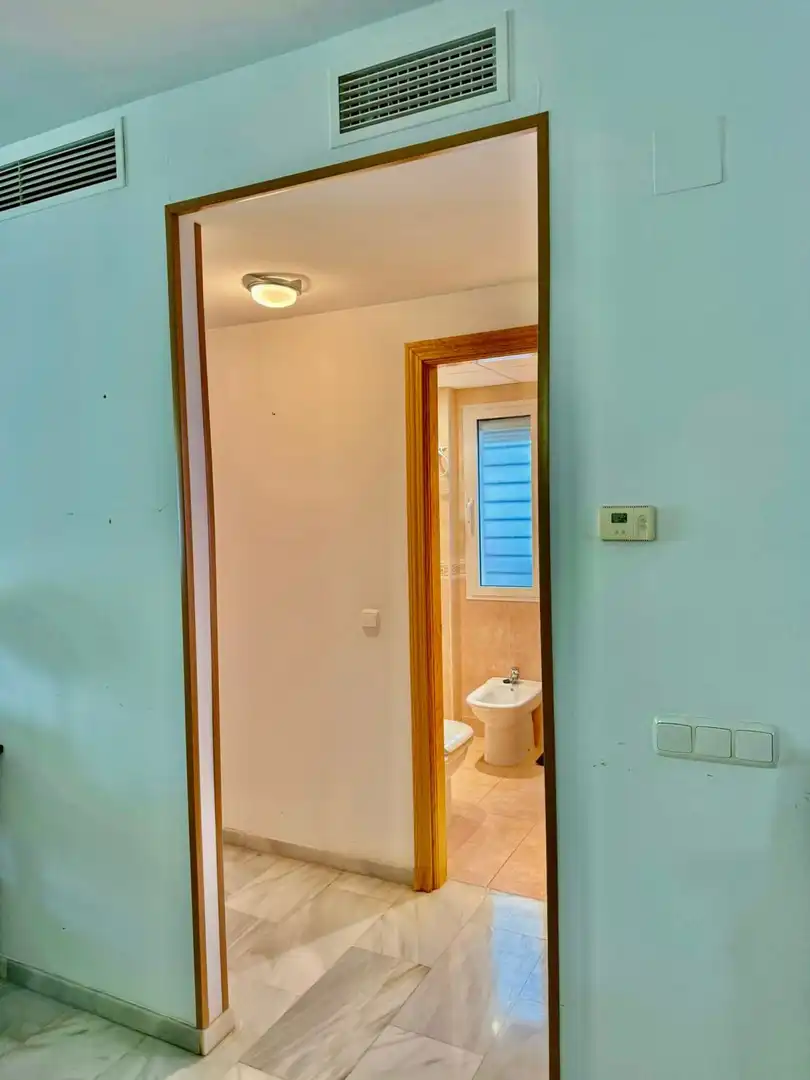 Bathroom of Apartments for sale in Málaga