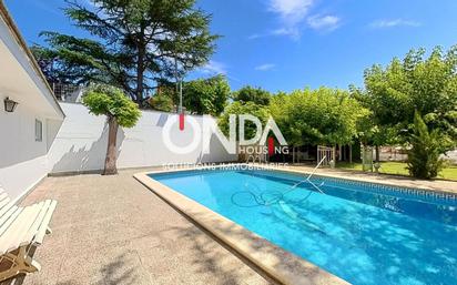 Piscina de Casa o xalet en venda en La Sentiu de Sió amb Aire condicionat, Calefacció i Jardí privat