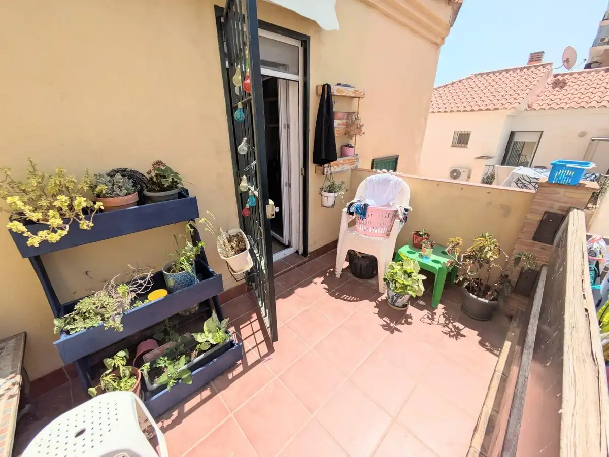 Terrassa de Casa adosada en venda en Torremolinos amb Aire condicionat, Calefacció i Jardí privat