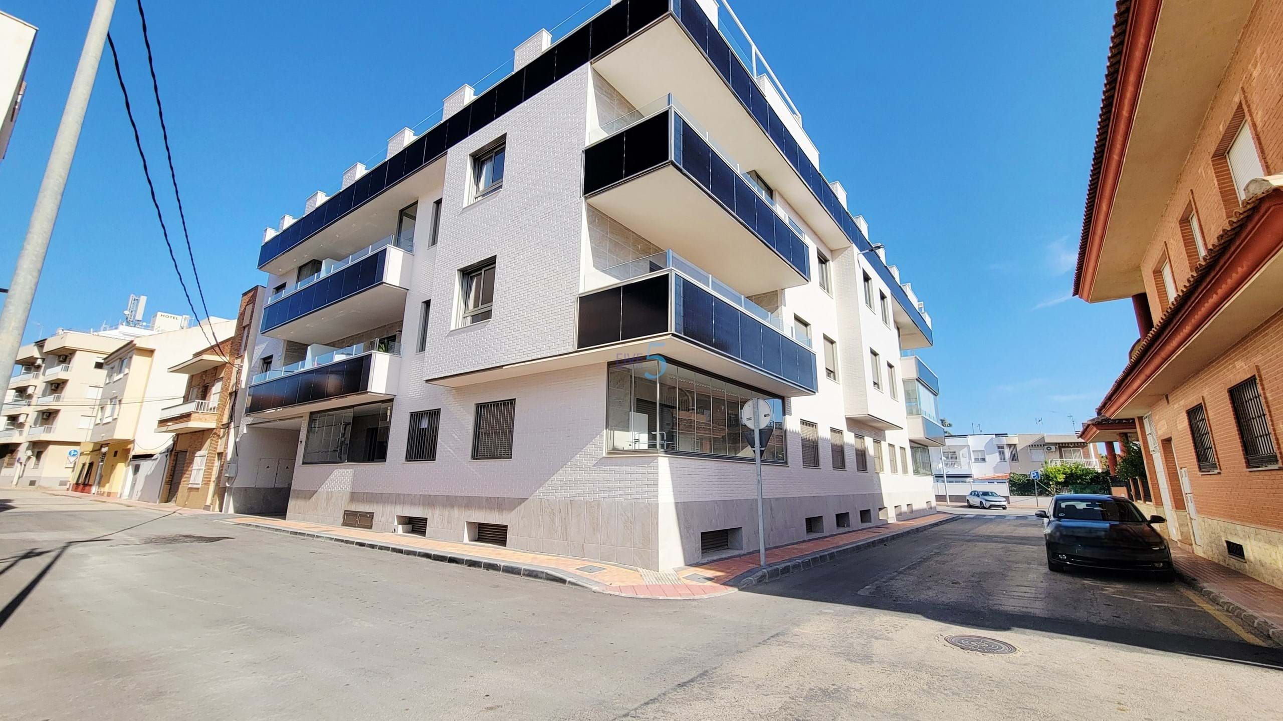 Exterior view of Flat for sale in Los Alcázares  with Air Conditioner, Heating and Swimming Pool