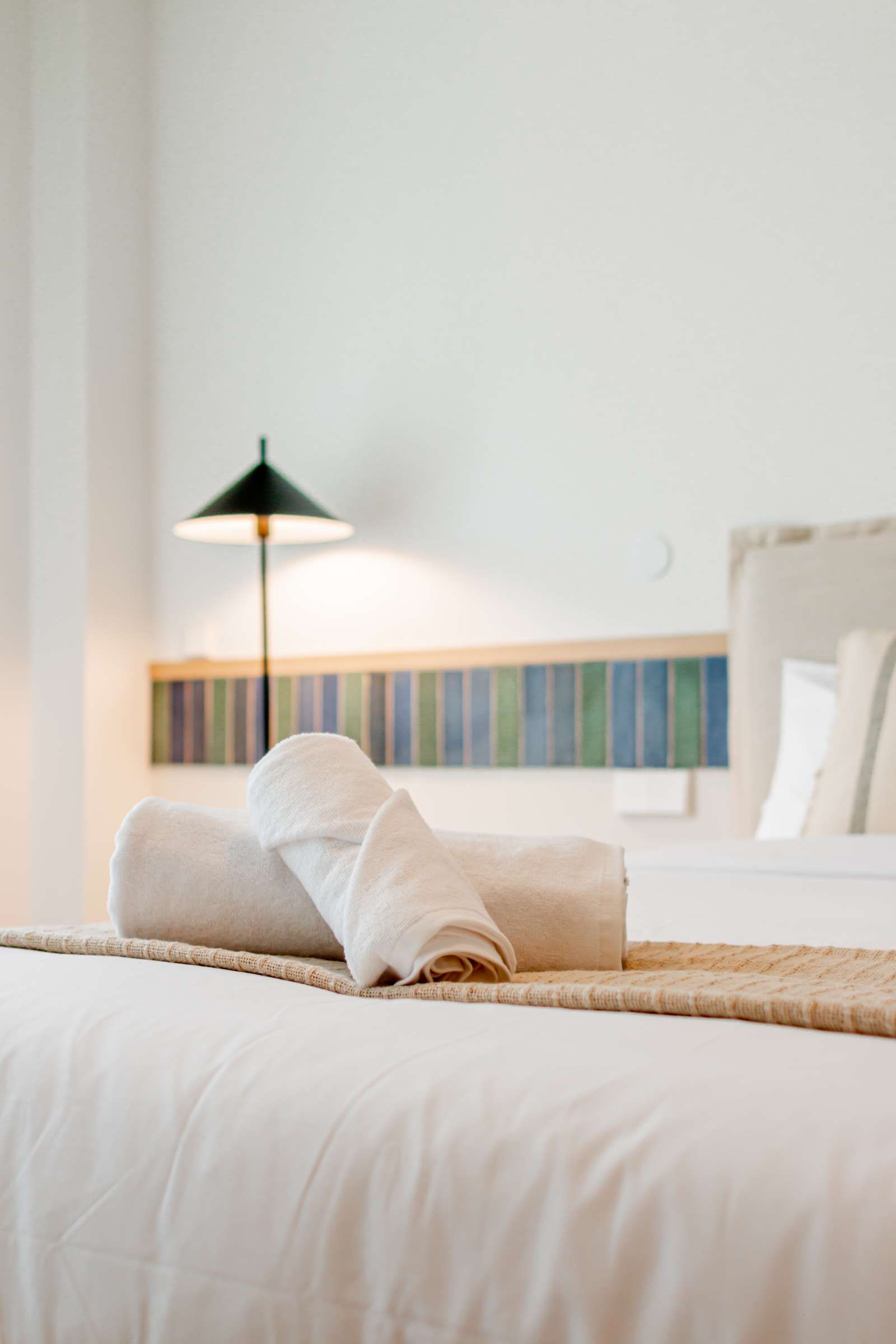 Bedroom of Study to share in  Madrid Capital  with Air Conditioner, Heating and Terrace