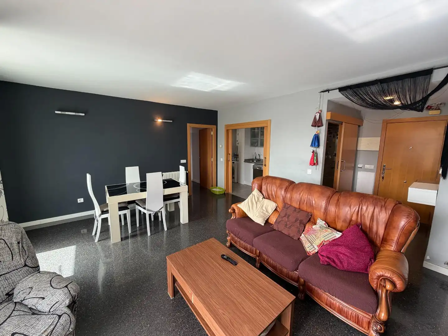 Sala d'estar de Pis en venda en Paterna amb Aire condicionat i Balcó