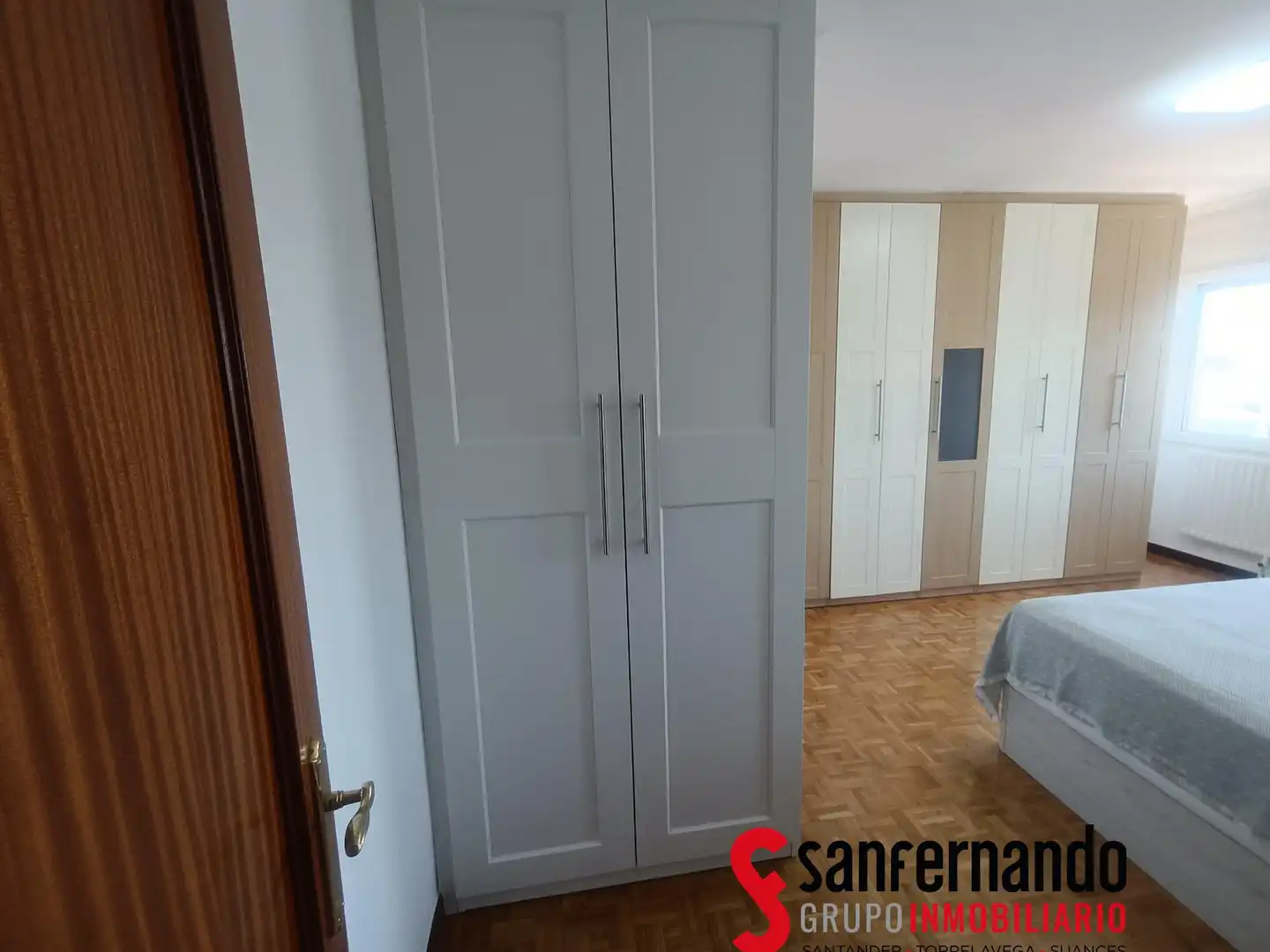 Bedroom of Flat for rent in Santander  with Heating, Parquet flooring and Furnished