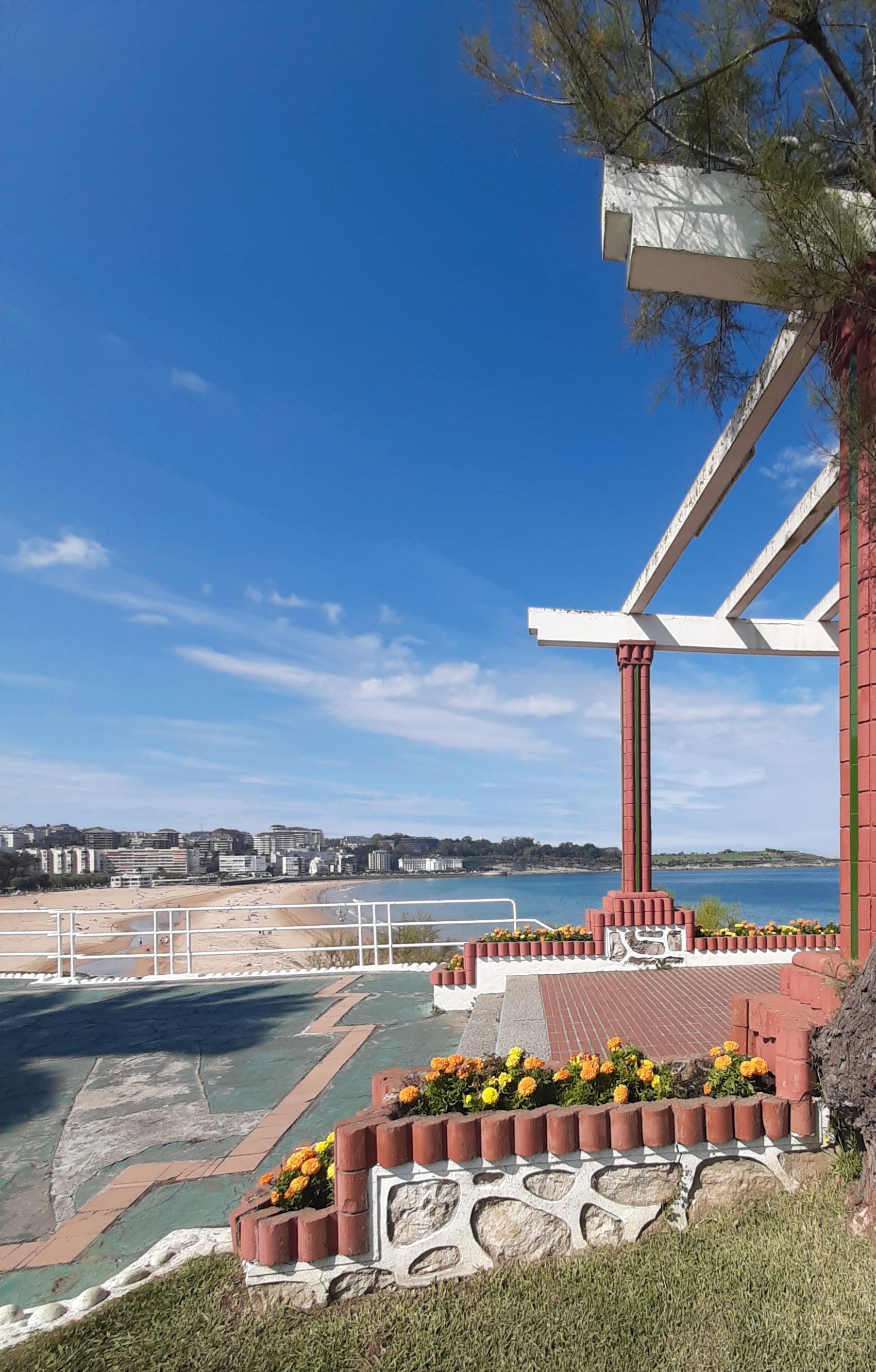Vista exterior de Dúplex en venda en Santander