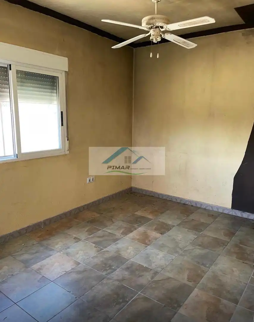 Houses for sale in La Algoda - Matola - Llano de San José
