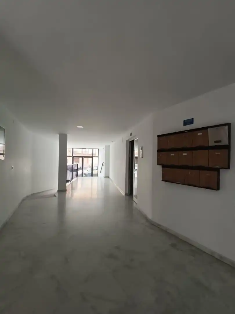 Piso en venta en La Algaba con Aire acondicionado