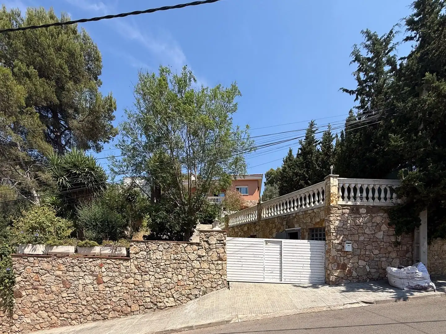 Vista exterior de Casa o chalet en venta en Vallirana con Calefacción, Jardín privado y Terraza