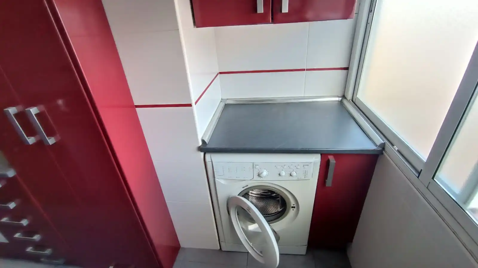 Cuina de Pis de lloguer en Madrid amb Calefacció, Parquet i Moblat