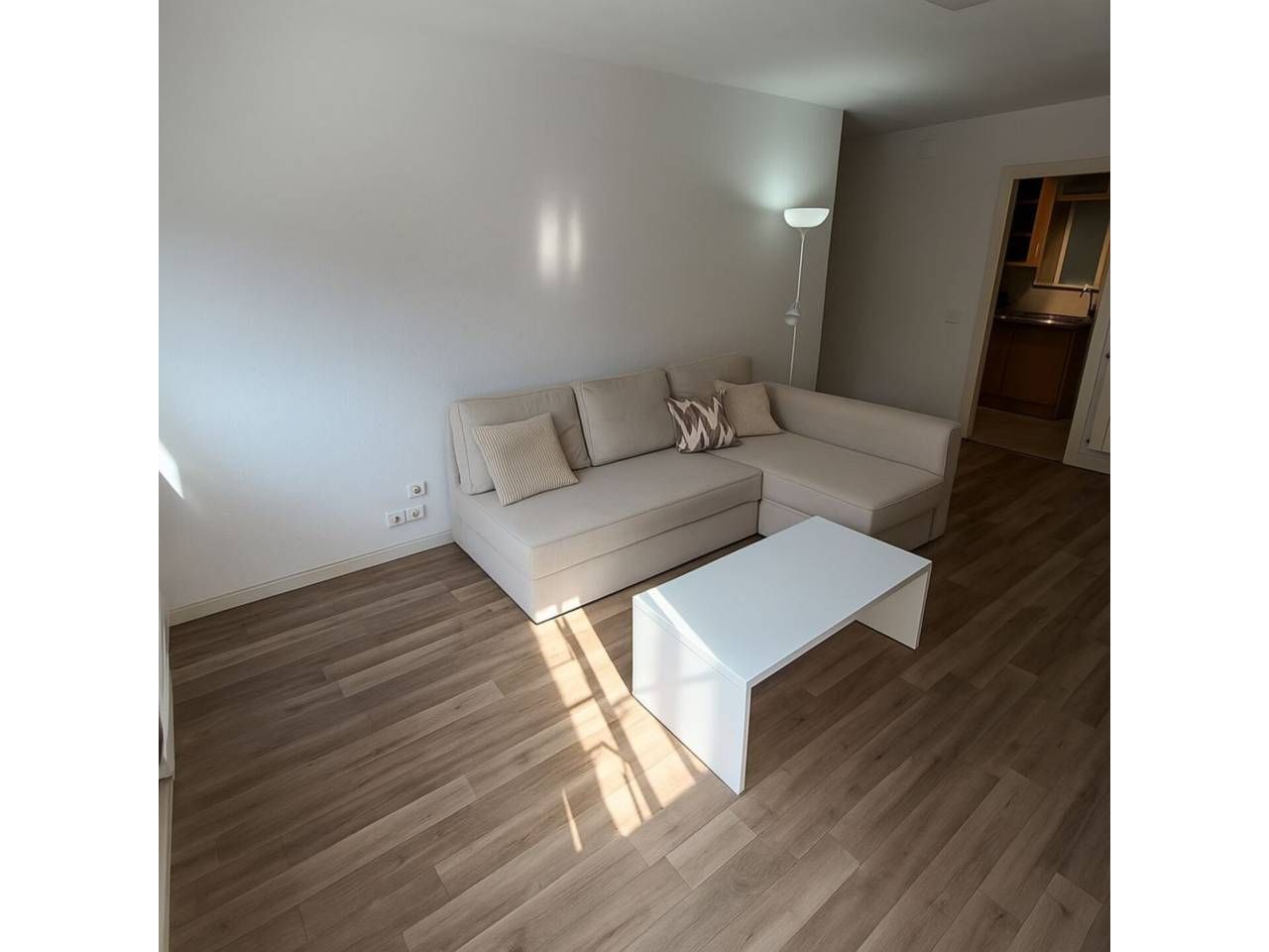 Sala d'estar de Pis en venda en Santa Coloma de Gramenet amb Calefacció