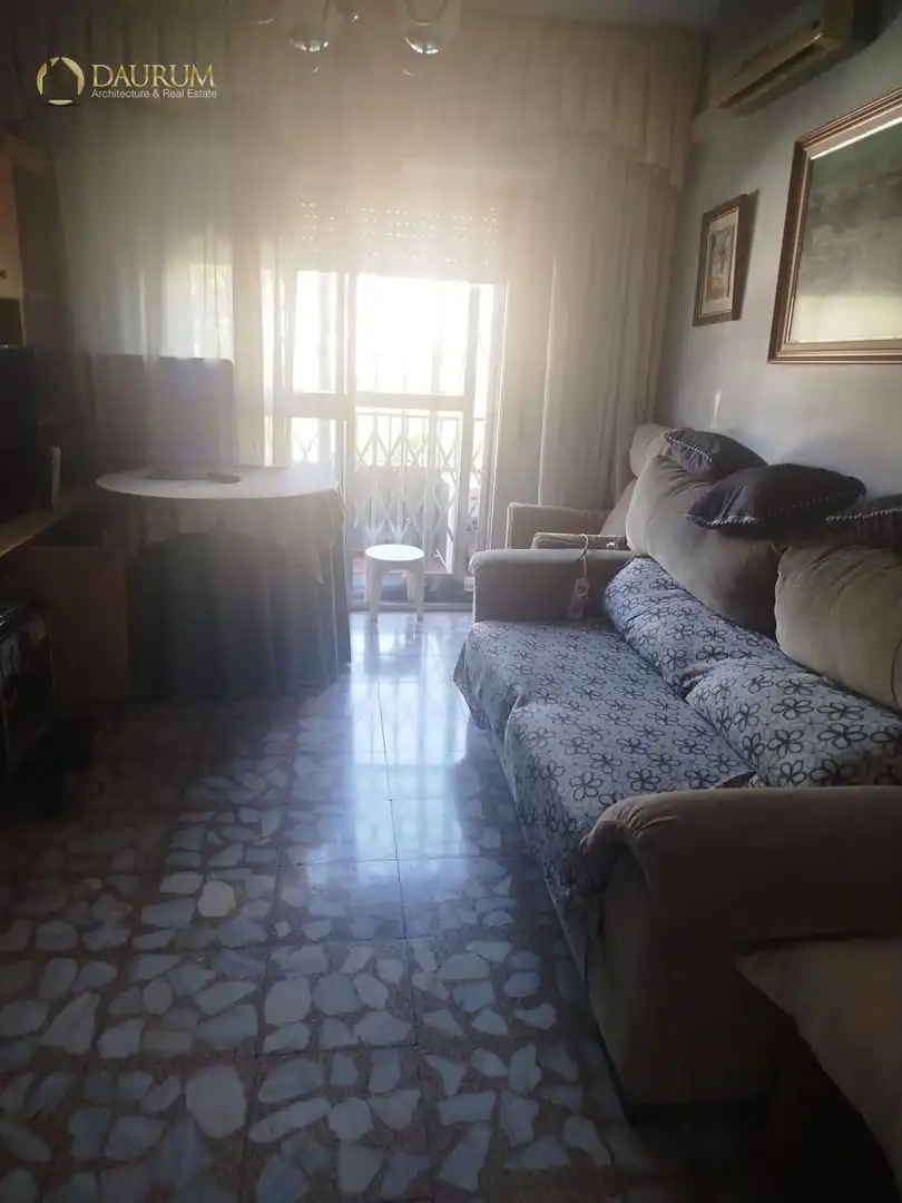Living room of Houses for sale in Coslada  with Heating, Terrace and Furnished