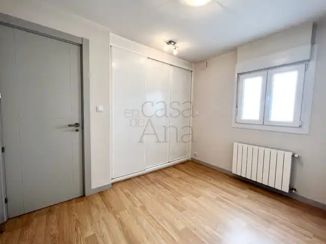 Piso en venta en Bilbao  con Calefacción y Balcón