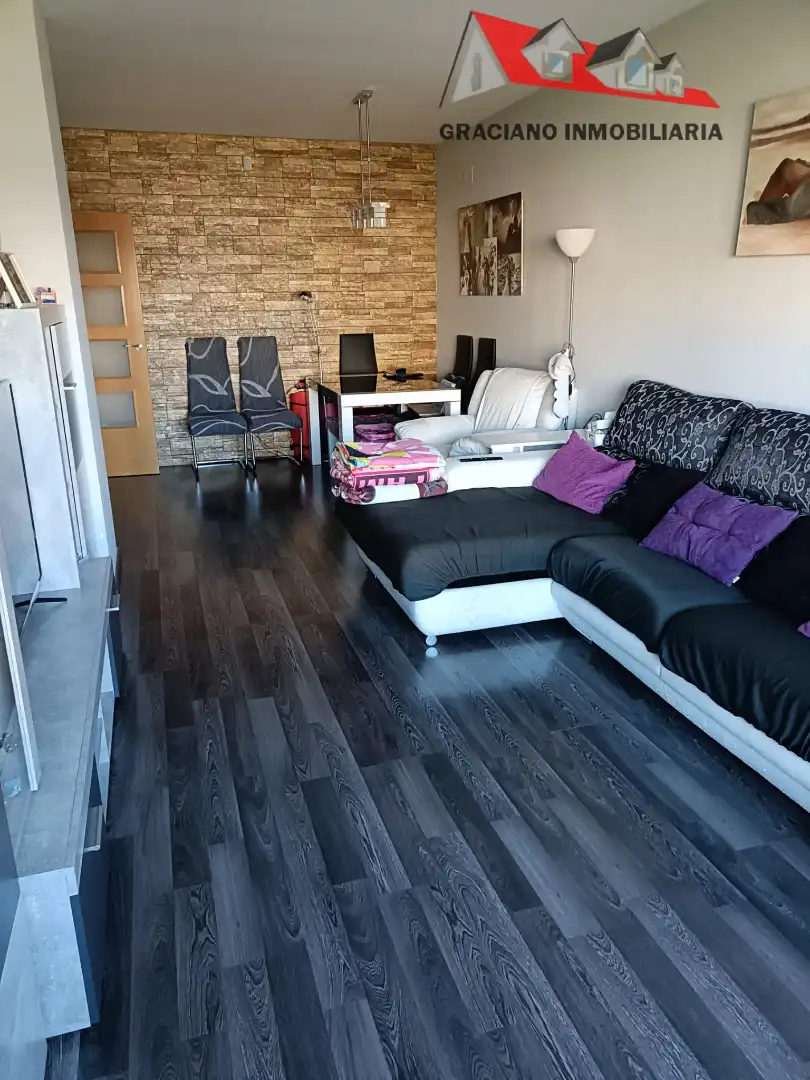 Sala de estar de Piso en venta en Albacete con Aire acondicionado, Calefacción y Trastero