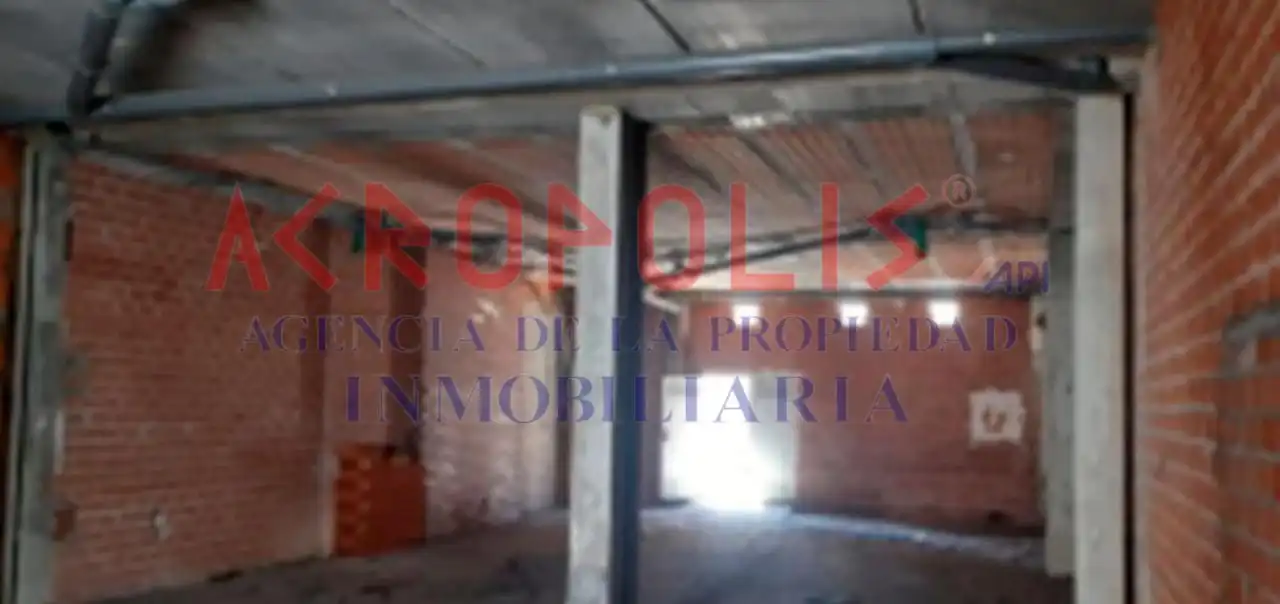 Local comercial en venda a Calle Corpus Christi 12
