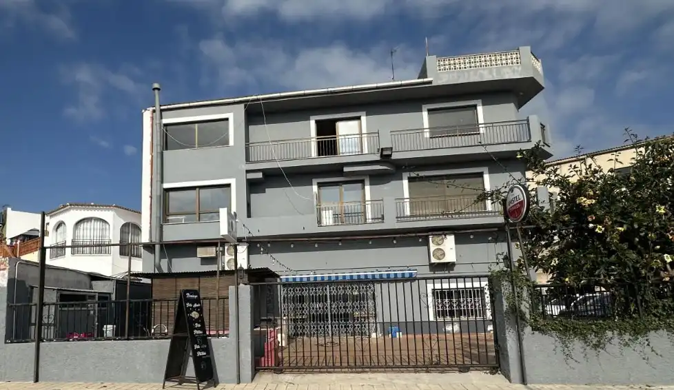 Local en venta en Tormos